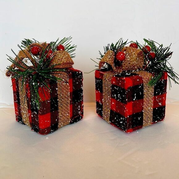SET OF 2 RED BUFFALO PLAID PRESENT ORNAMENTS - Picture 1 of 2